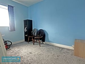 Bedroom- click for photo gallery